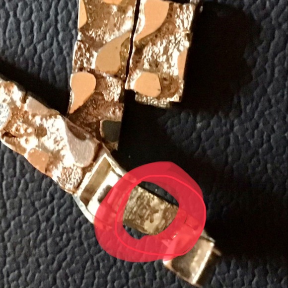 10k Gold Ladies Watch - Picture 4 of 4